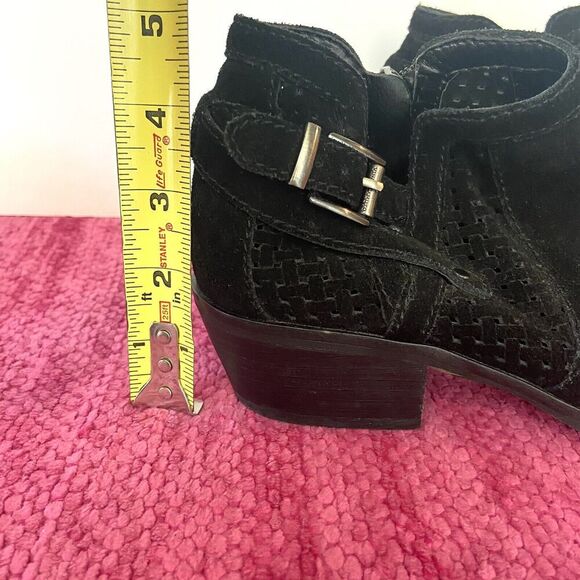 Vince Camuto Pamma Suede Leather Ankle Boots Black Size 8 - Picture 10 of 12